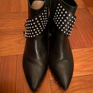 Kurt Geiger, retail $475 asking Price $200